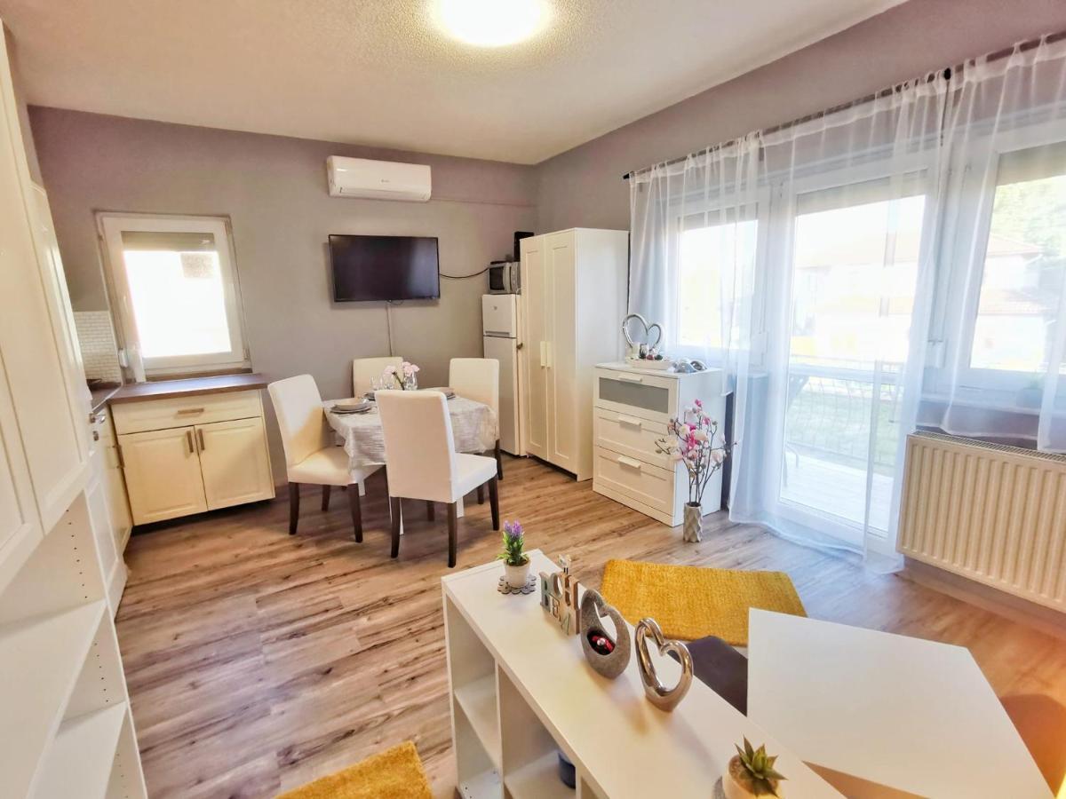 Ferienwohnung Panorama Garden Zalakaros Exterior foto